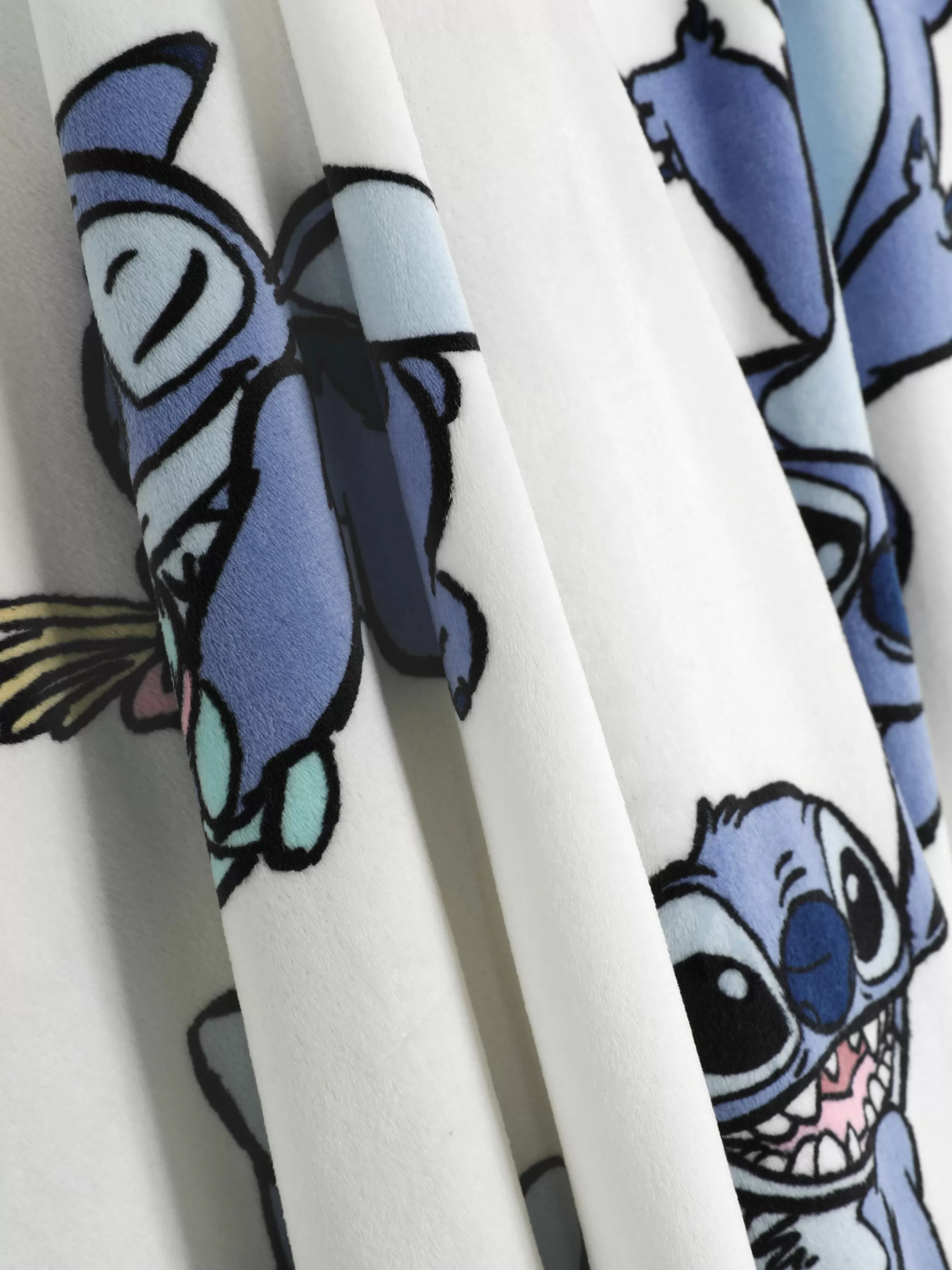 Primark Pyjamasets^Fleece Pyjama Met Lange Mouwen En Disney-personages