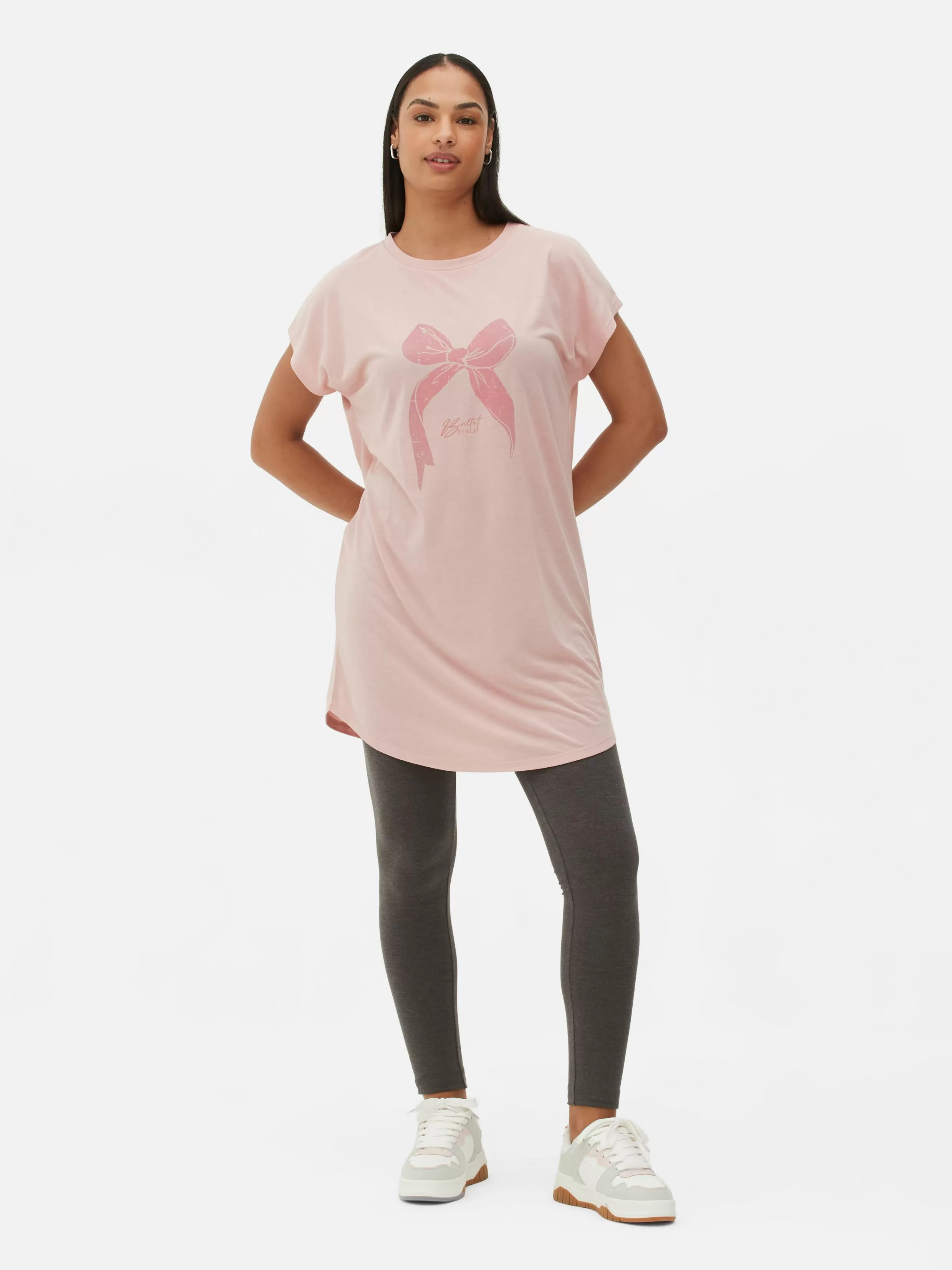 Primark Tops En T-Shirts^Lang T-shirt Met Ronde Hals