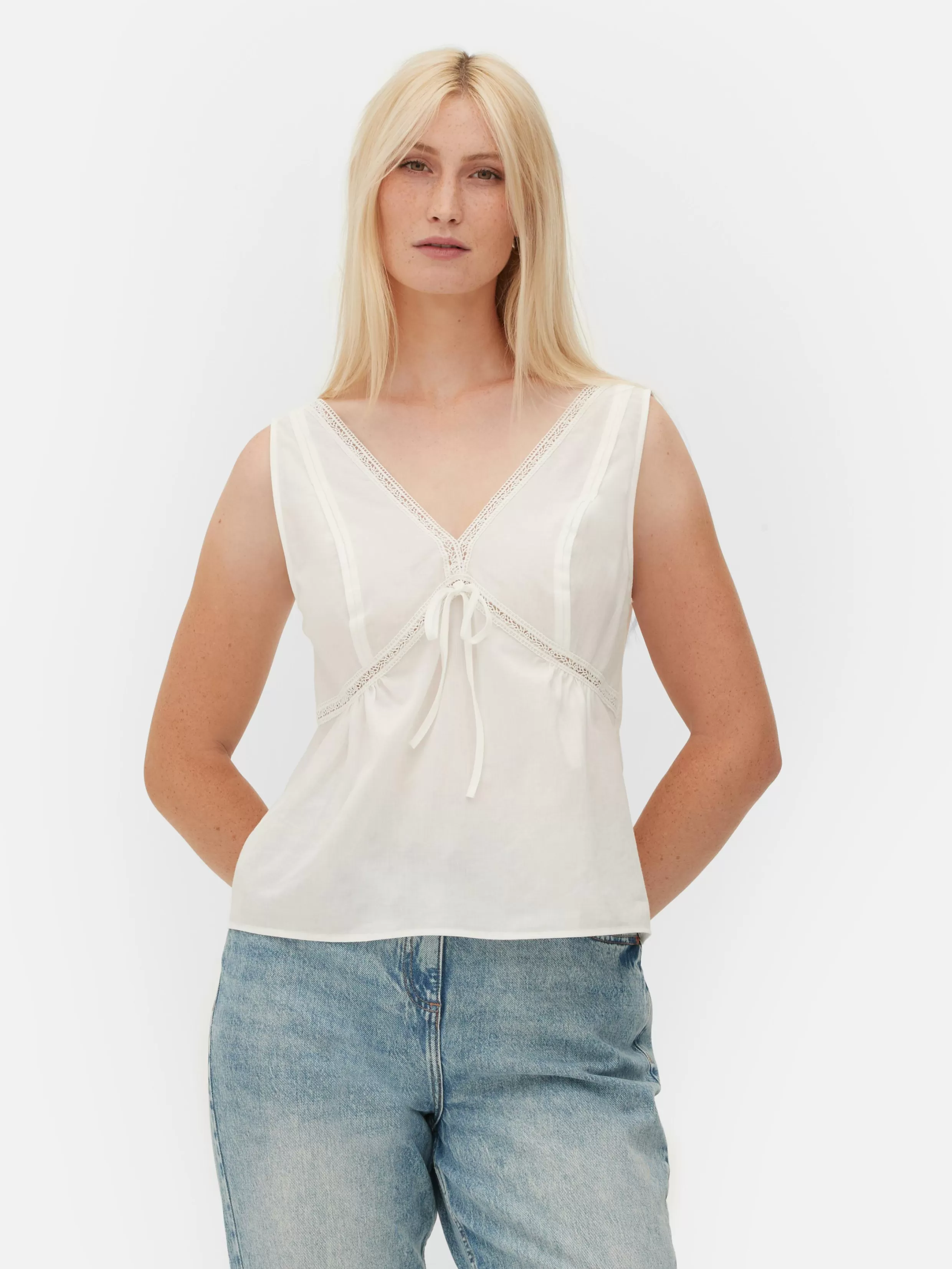 Primark Overhemden En Blouses^Mouwloze Blouse Met V-hals