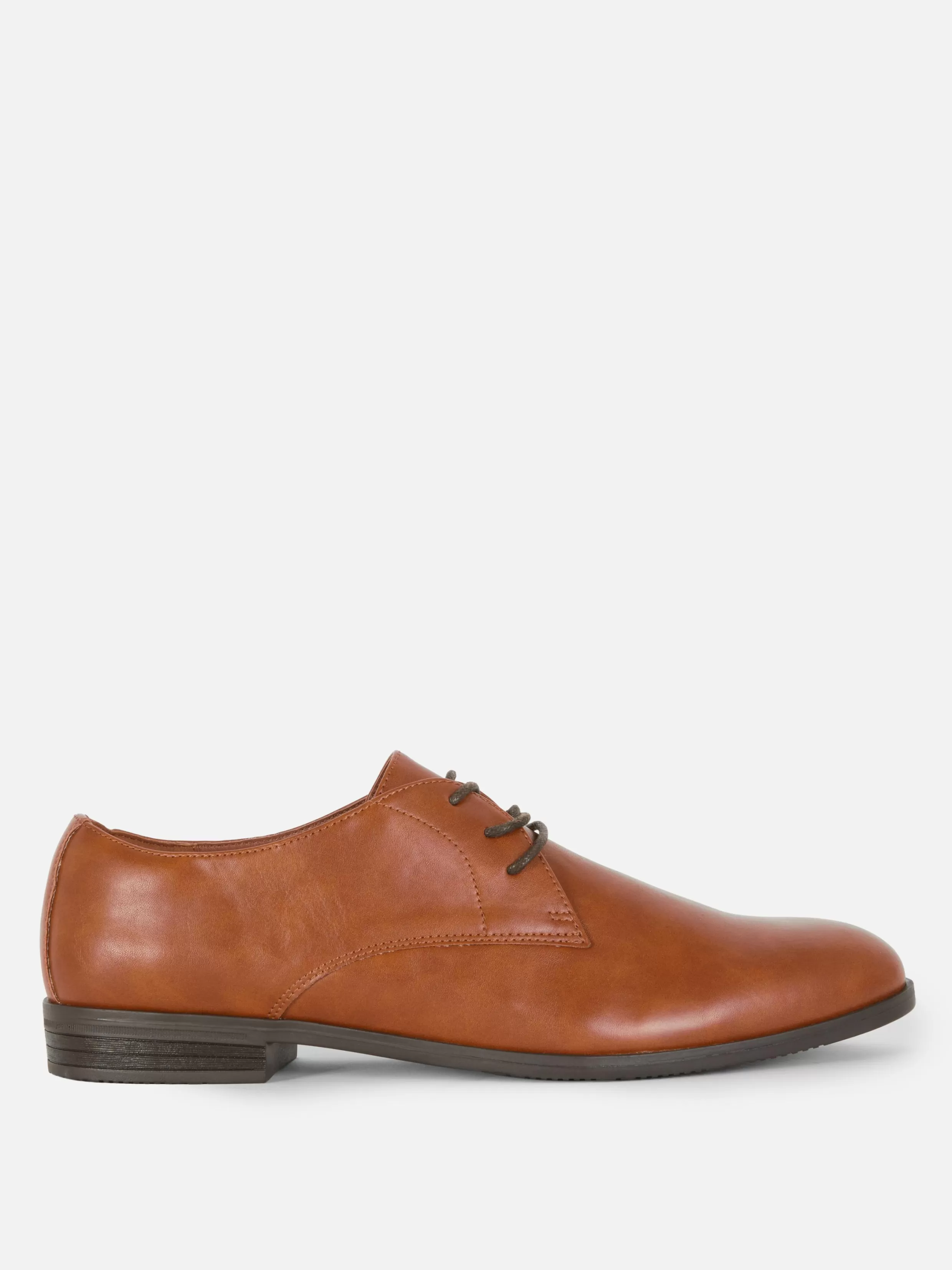 Primark Loafers En Brogues^Nette Veterschoenen