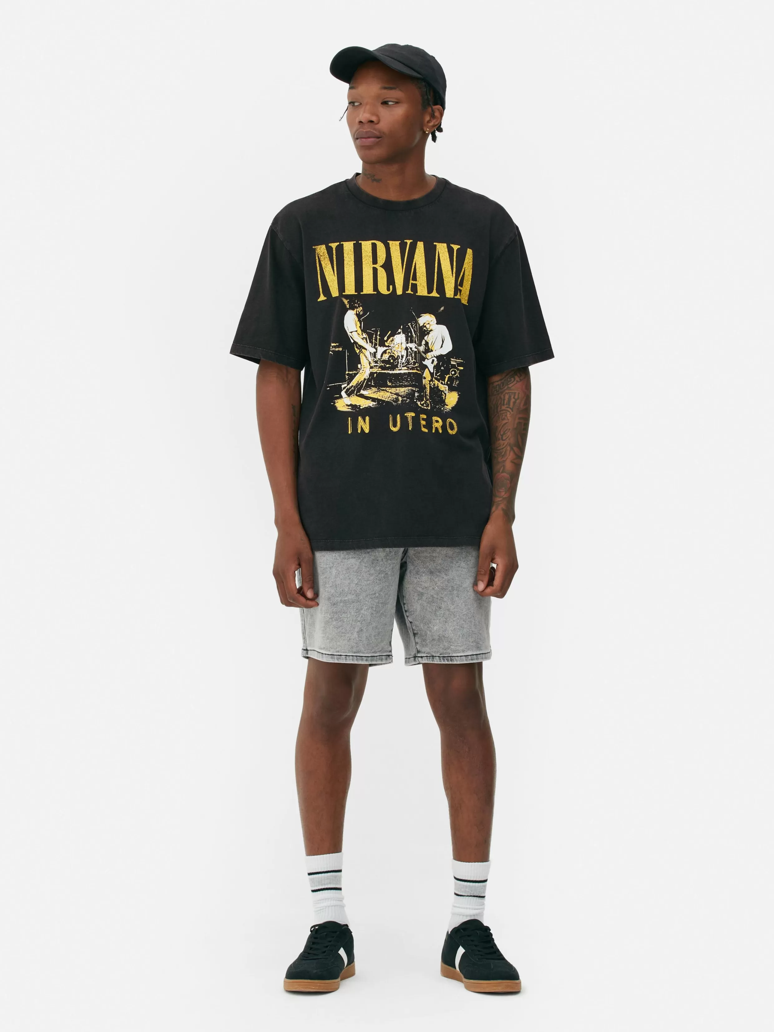 Primark T-Shirts En Sweatshirts Met Print | Tops En T-Shirts^T-shirt Met Verwassen Effect Nirvana